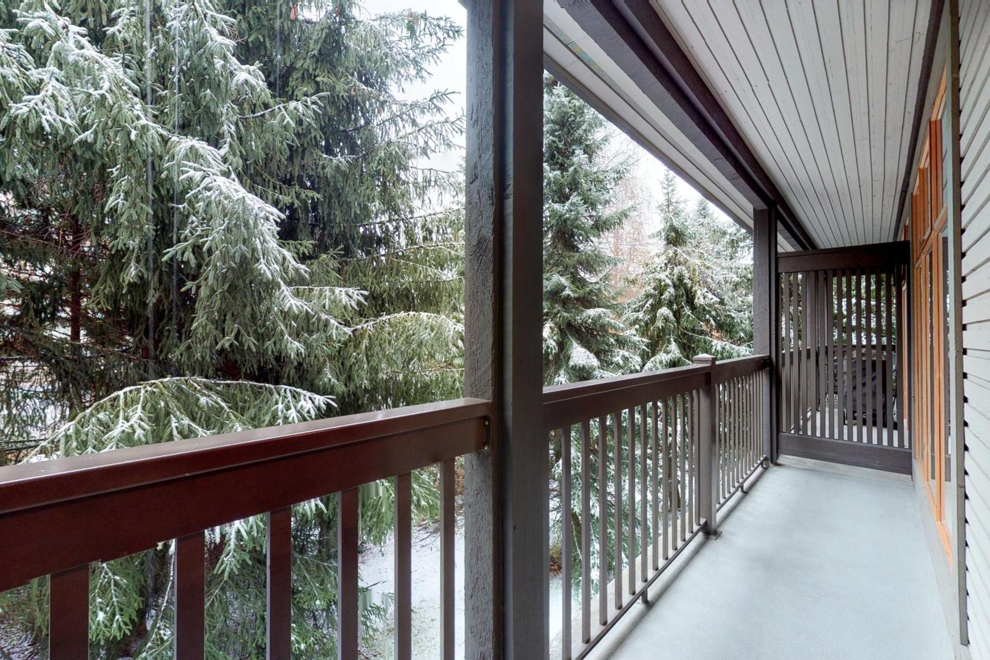 Вілла Northstar At Stoney Creek Вістлер Номер фото