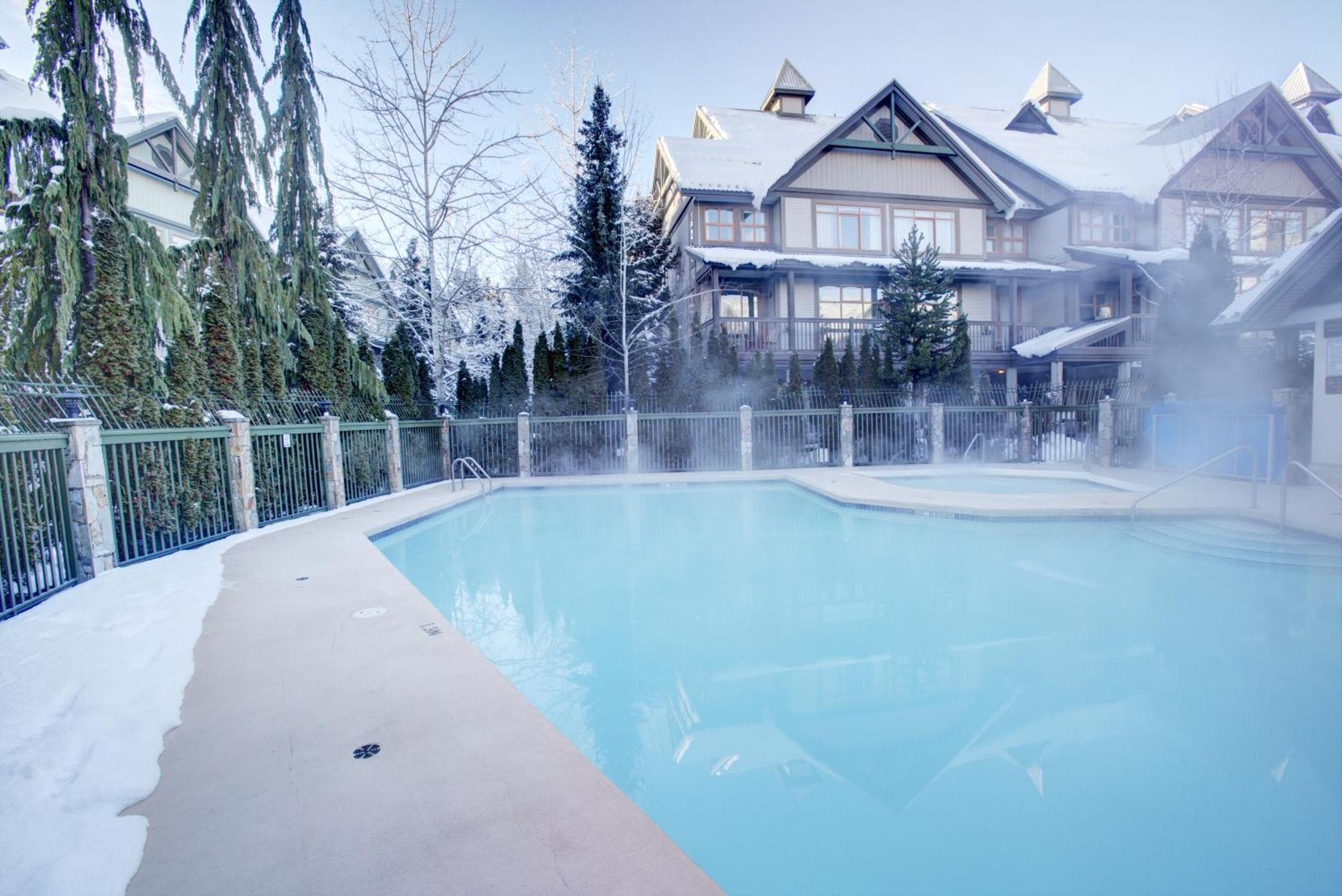 Вілла Northstar At Stoney Creek Вістлер Номер фото